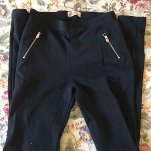 Hollister black leggings with zipper detail